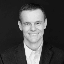 Greg Packer headshot