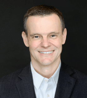 Greg Packer Color headshot